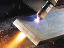 Hypertherm Edge Pro for CNC Plasma Cutter at Work